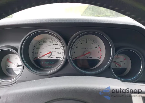 2010 Dodge Challenger Srt8 из США, поврежденный, VIN 2B3CJ7DW1AH208758